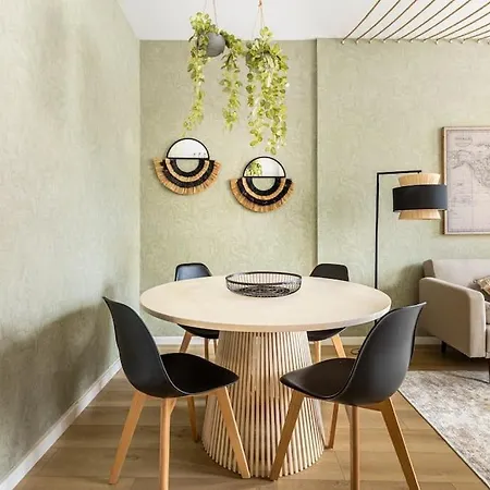 House With Portuguese Soul דירה *